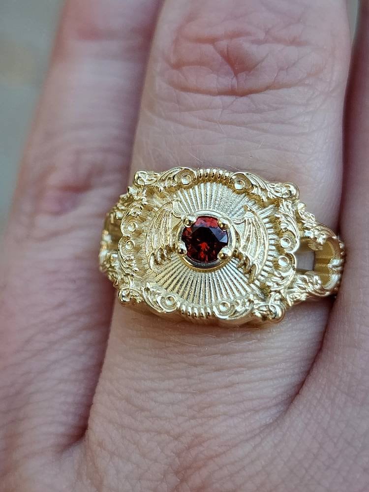 Ready to Ship Size 6-8 Baturday - Bat Signet Ring with Arizona Sunset Garnet -  Victorian Inspired Baroque Antique Styled Bat Wing Ring - 14k Yellow Gold - Image 7